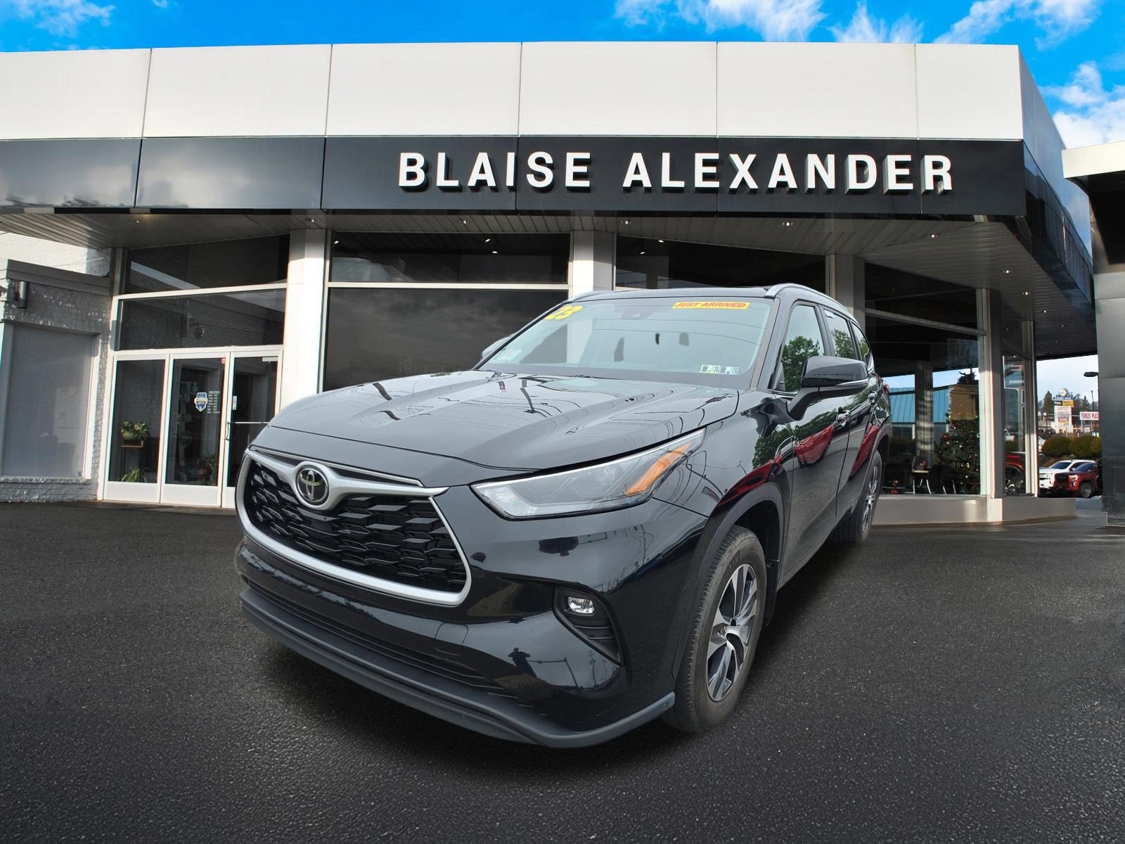 2023 Toyota Highlander L