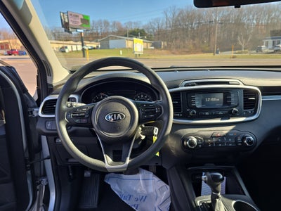 2017 Kia Sorento LX