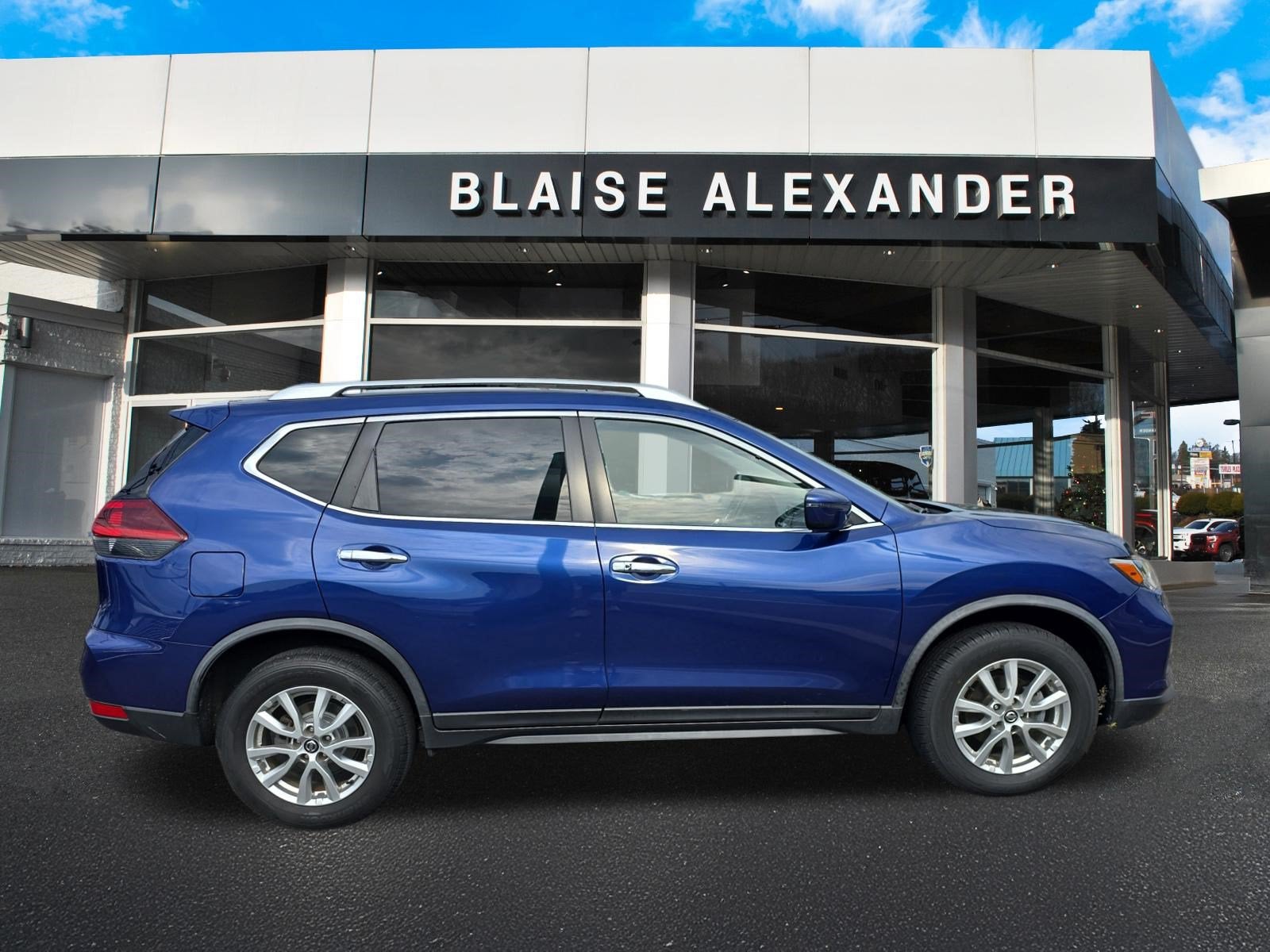 2020 Nissan Rogue SV