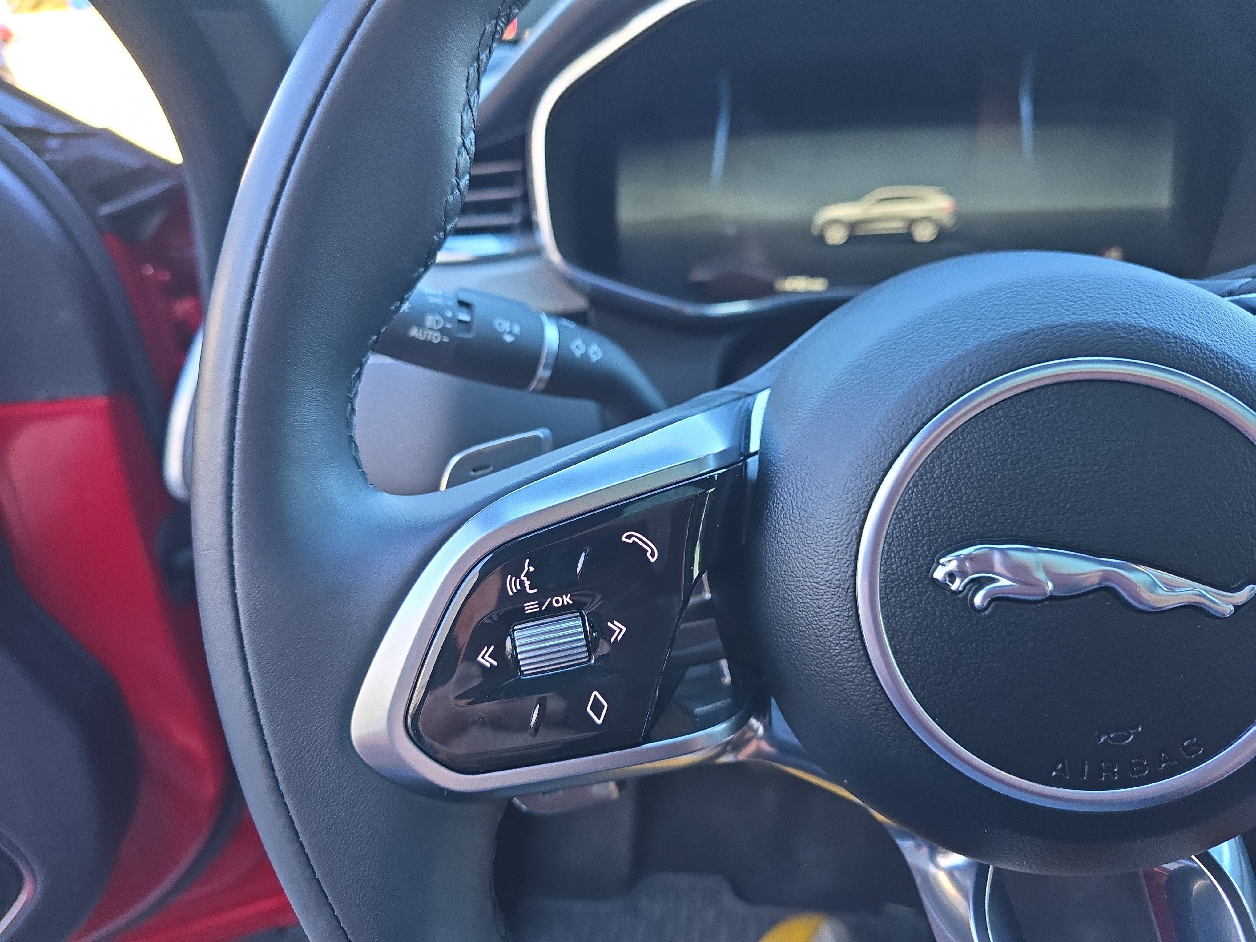 2025 Jaguar F-PACE R-Dynamic S
