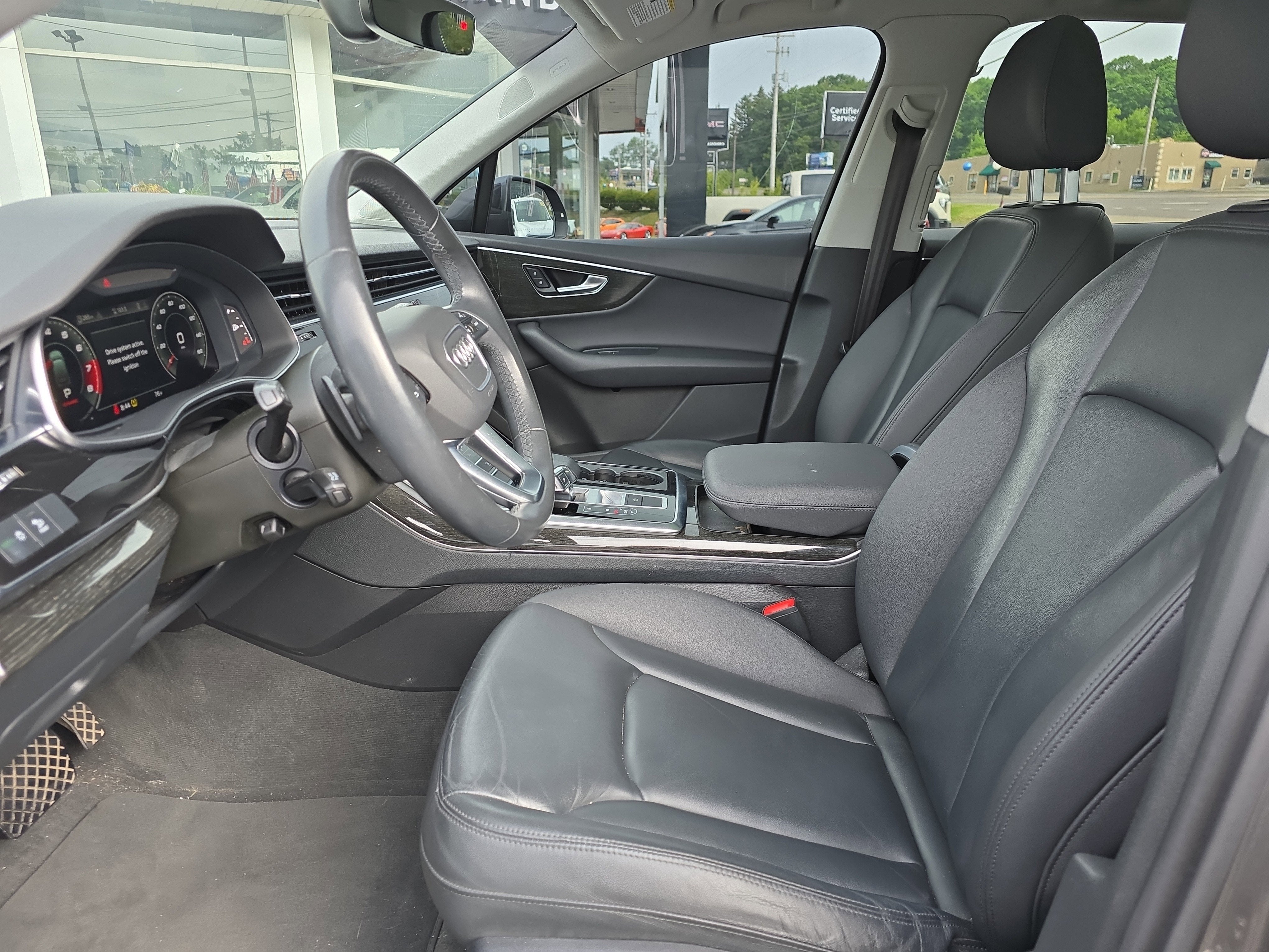2021 Audi Q7 Premium Plus