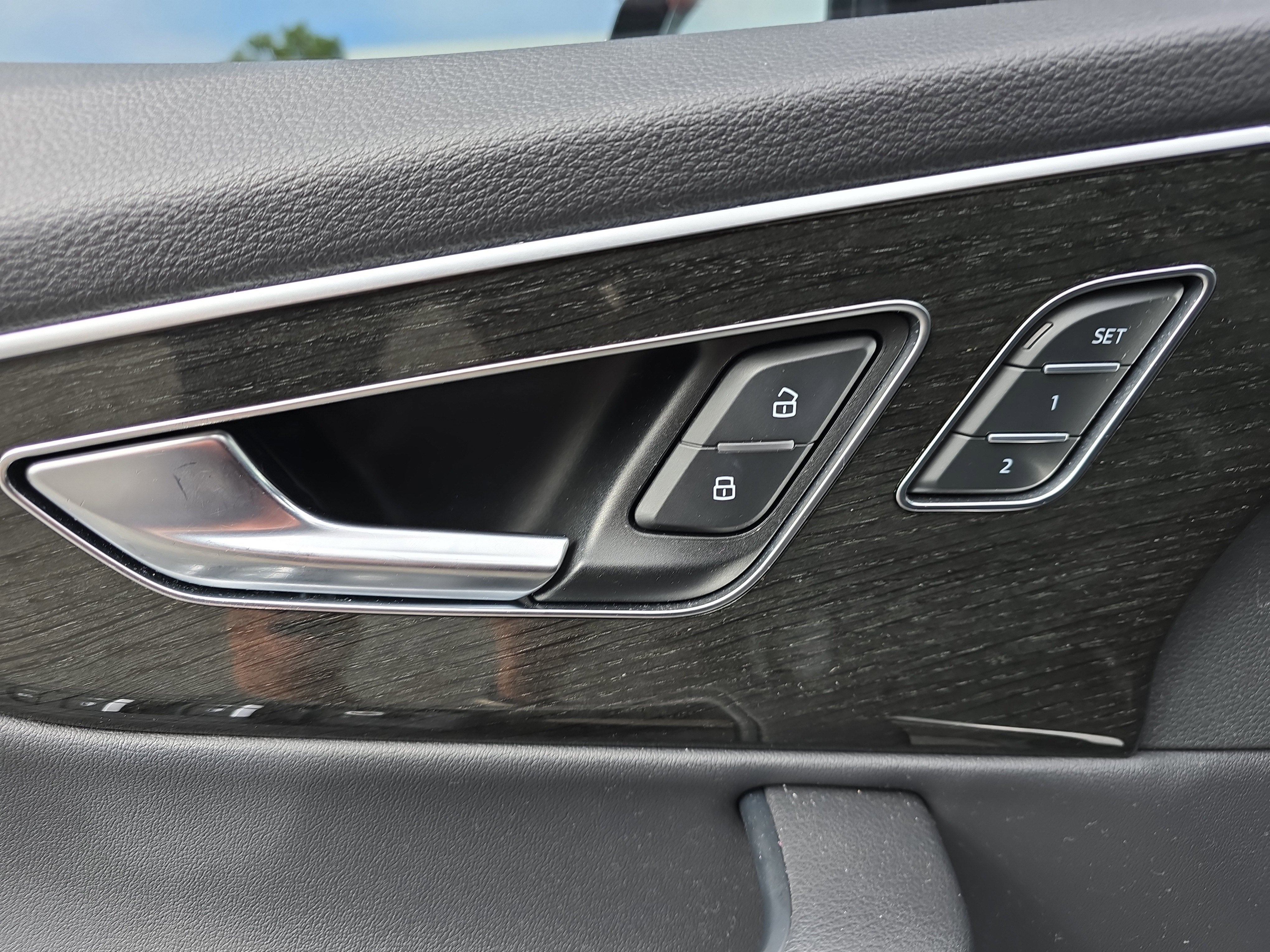 2021 Audi Q7 Premium Plus