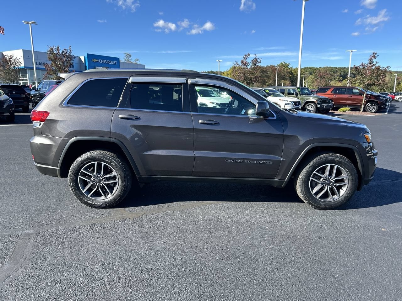2020 Jeep Grand Cherokee Laredo E