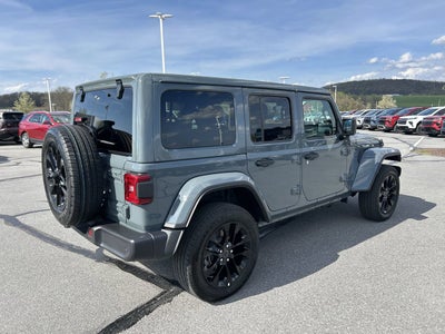 2025 Jeep Wrangler 4xe Sahara