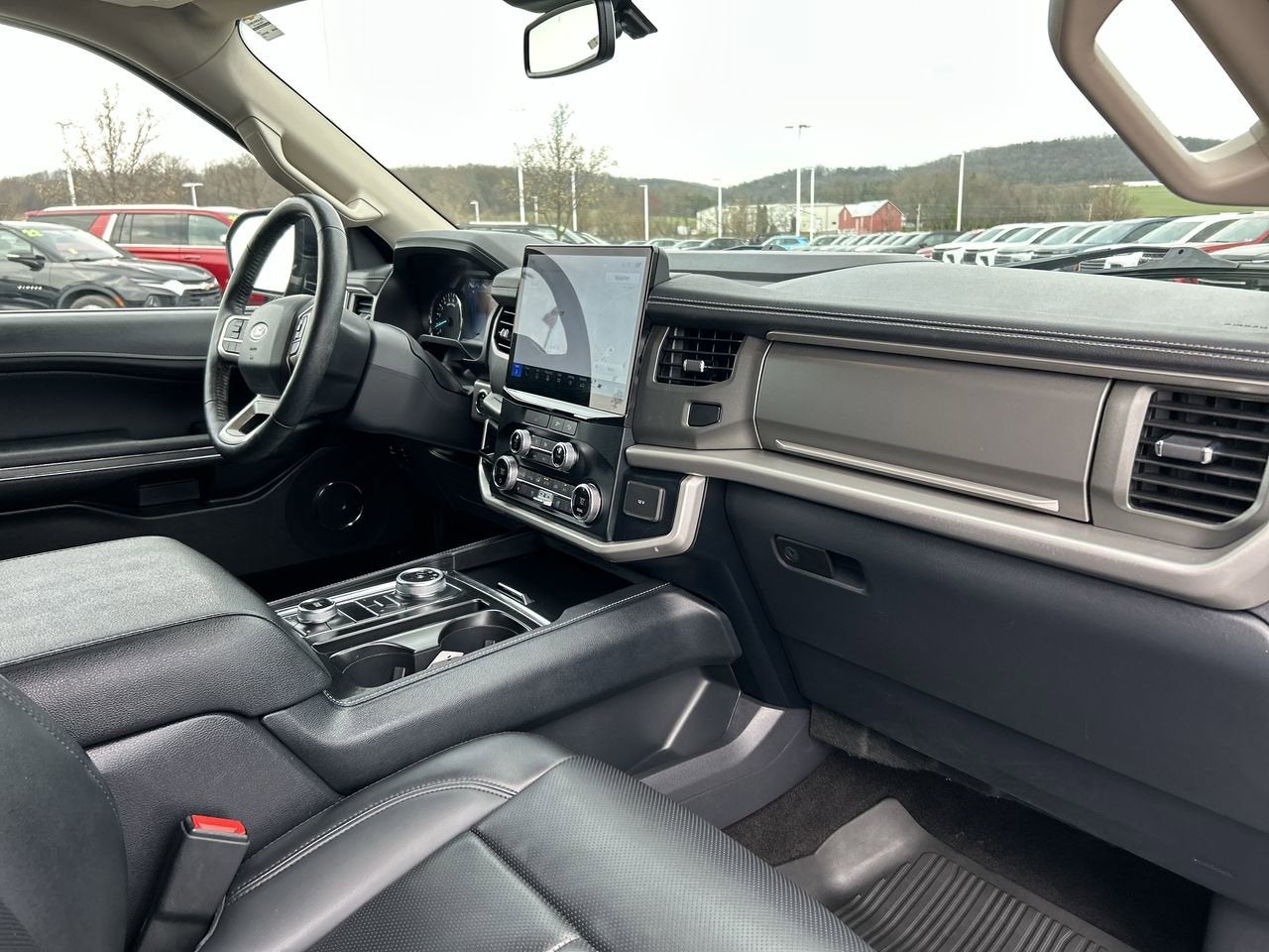 2022 Ford Expedition Max XLT