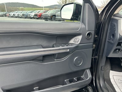 2022 Ford Expedition Max XLT