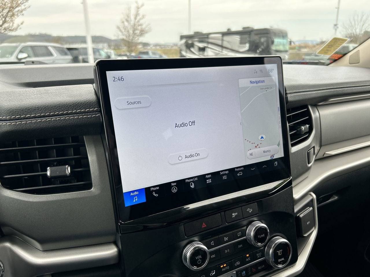 2022 Ford Expedition Max XLT