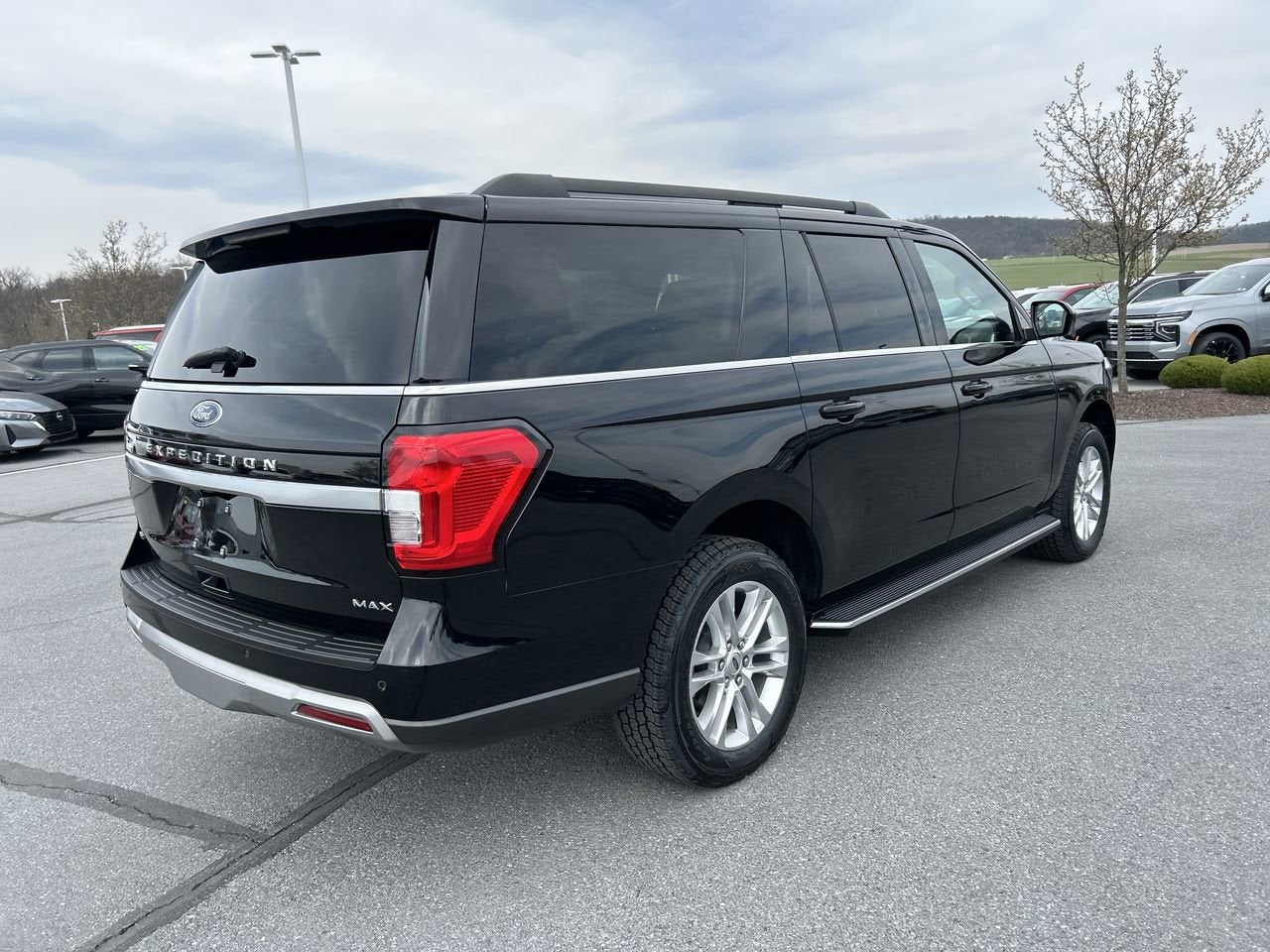 2022 Ford Expedition Max XLT