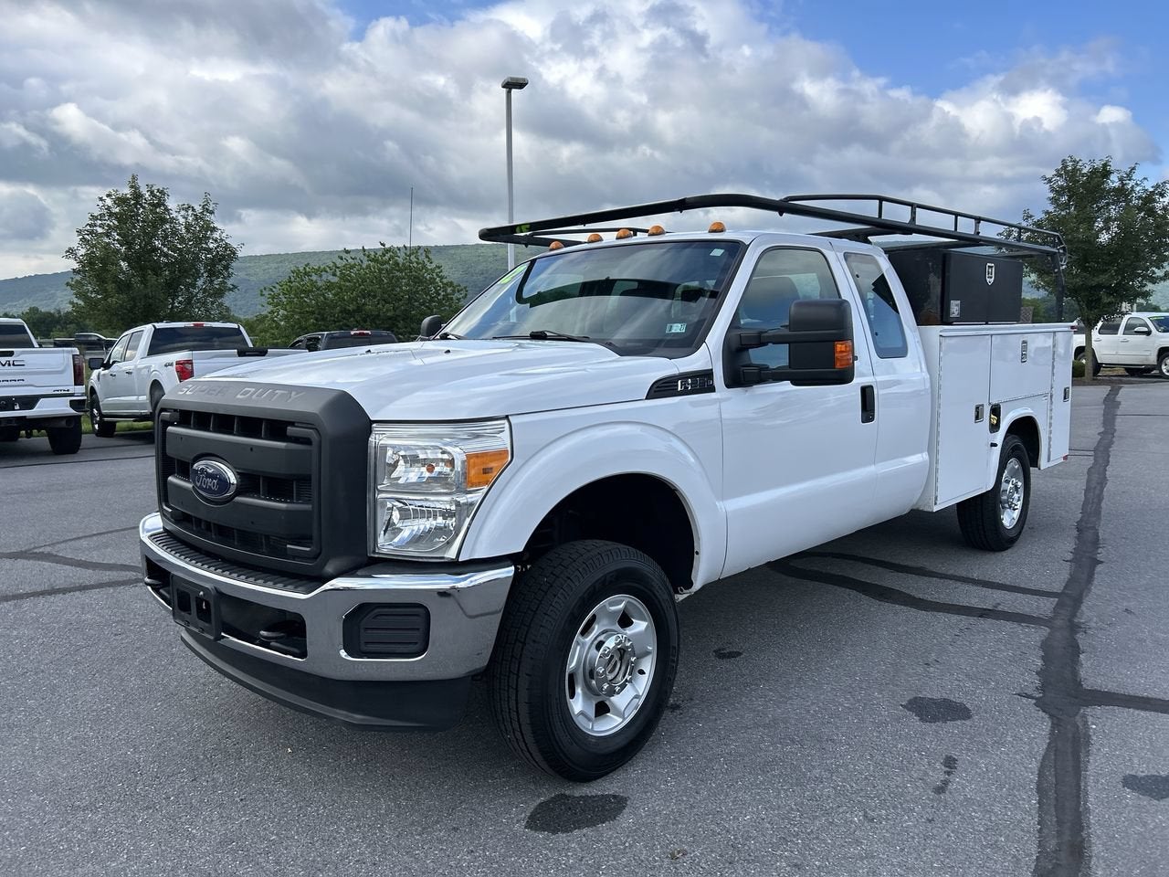 2012 Ford Super Duty F-250 SRW XL