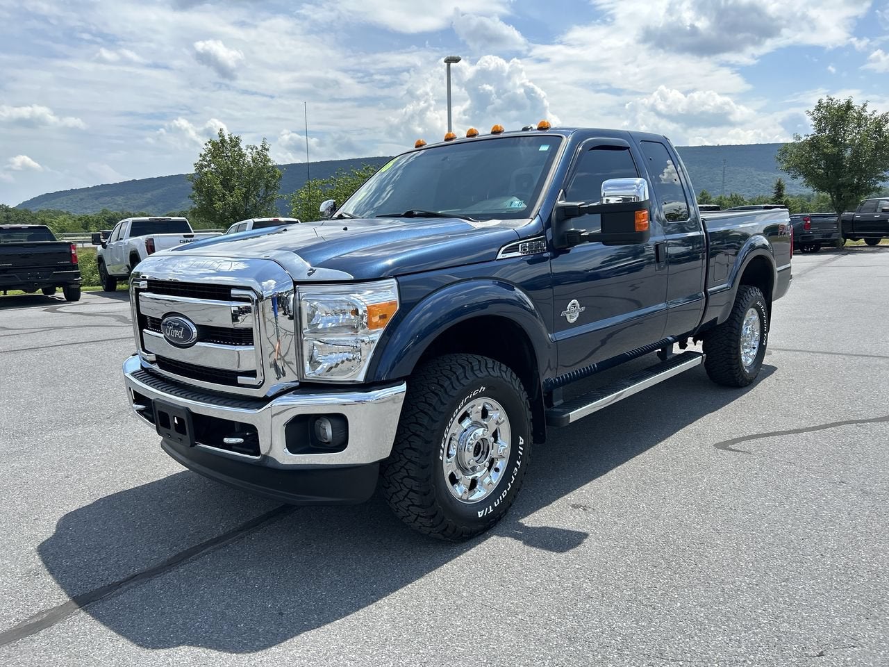 2016 Ford Super Duty F-350 SRW Lariat