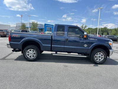 2016 Ford Super Duty F-350 SRW Lariat