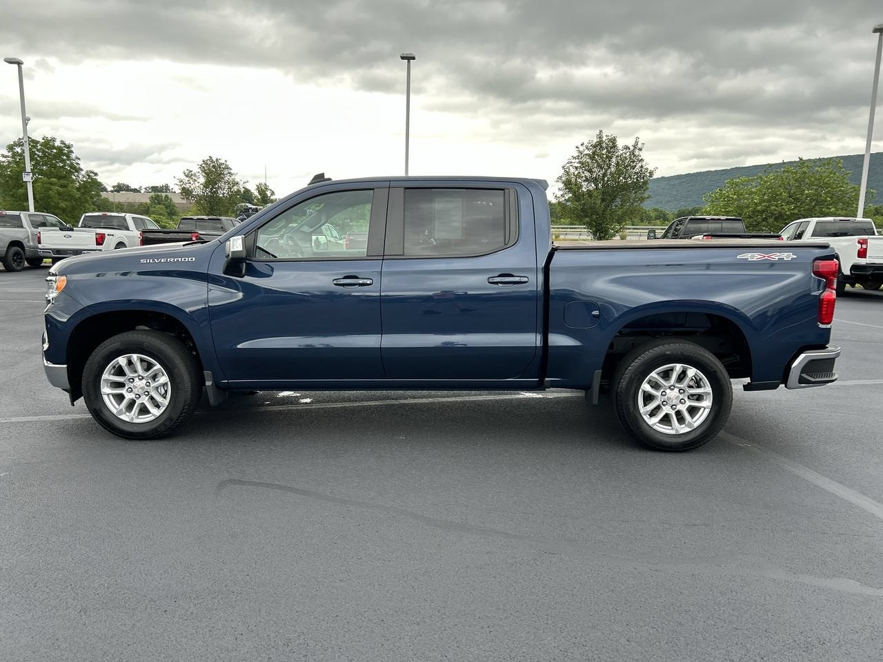2023 Chevrolet Silverado 1500 LT
