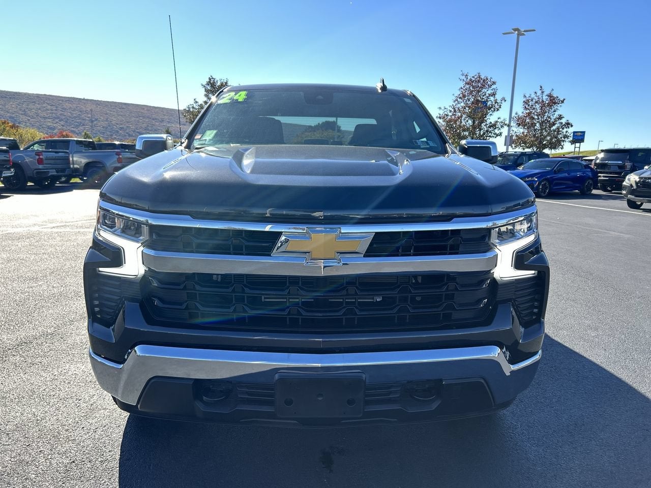 2024 Chevrolet Silverado 1500 LT (2FL)