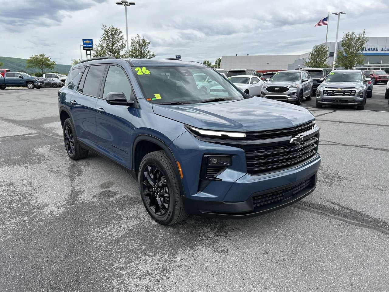 2026 Chevrolet Traverse LT