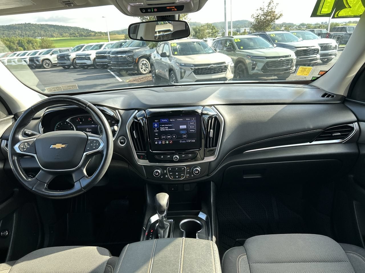 2021 Chevrolet Traverse LT Cloth