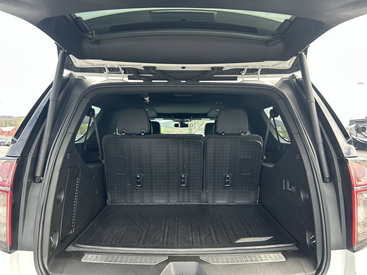 2022 Chevrolet Suburban Z71