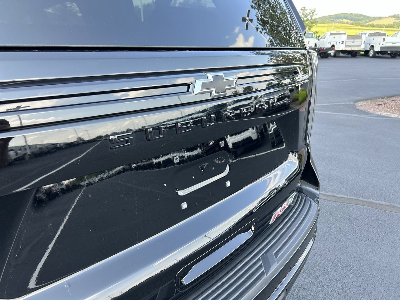 2024 Chevrolet Suburban RST