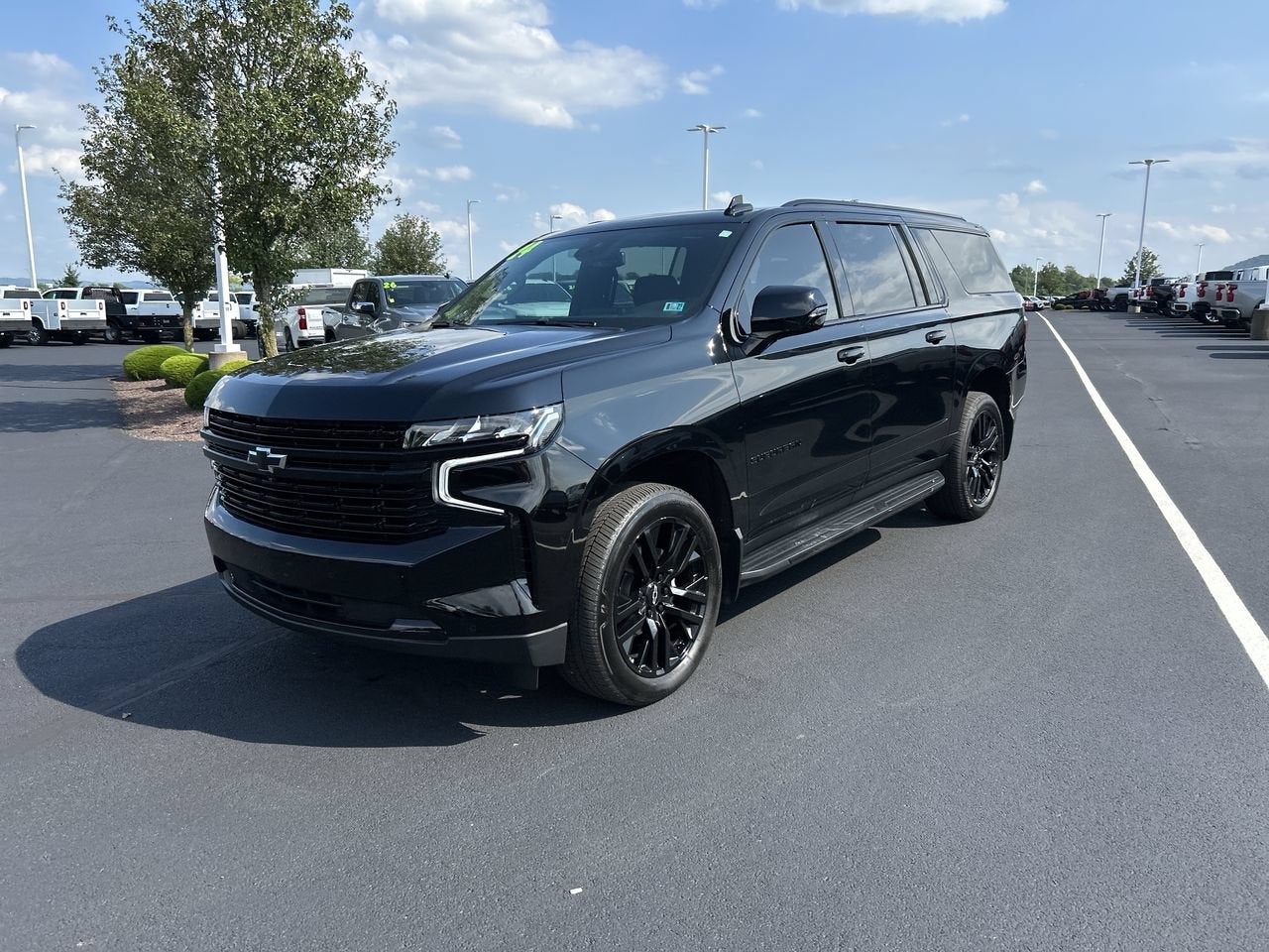 2024 Chevrolet Suburban RST