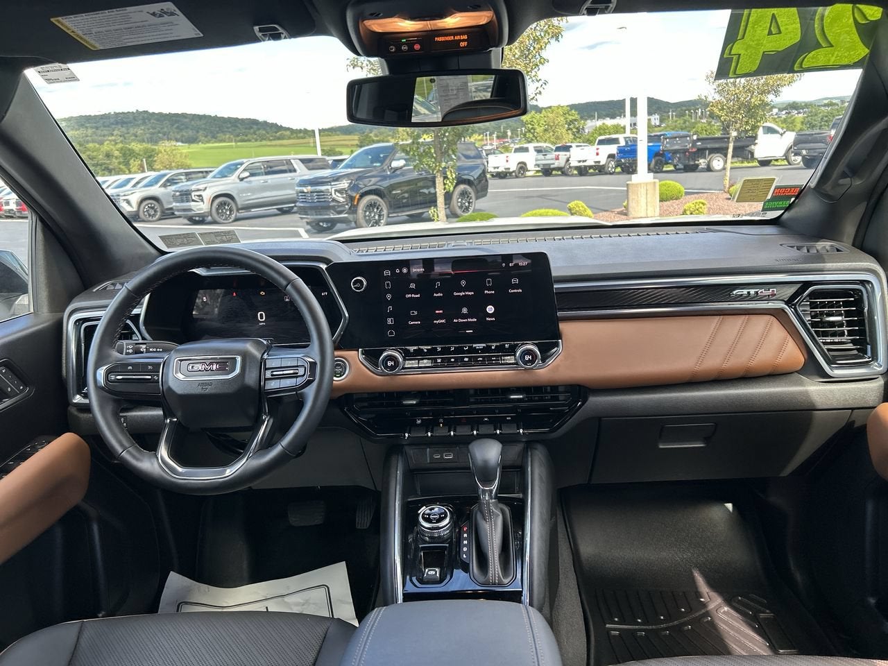 2024 GMC Canyon AT4