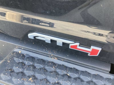 2023 GMC Canyon AT4