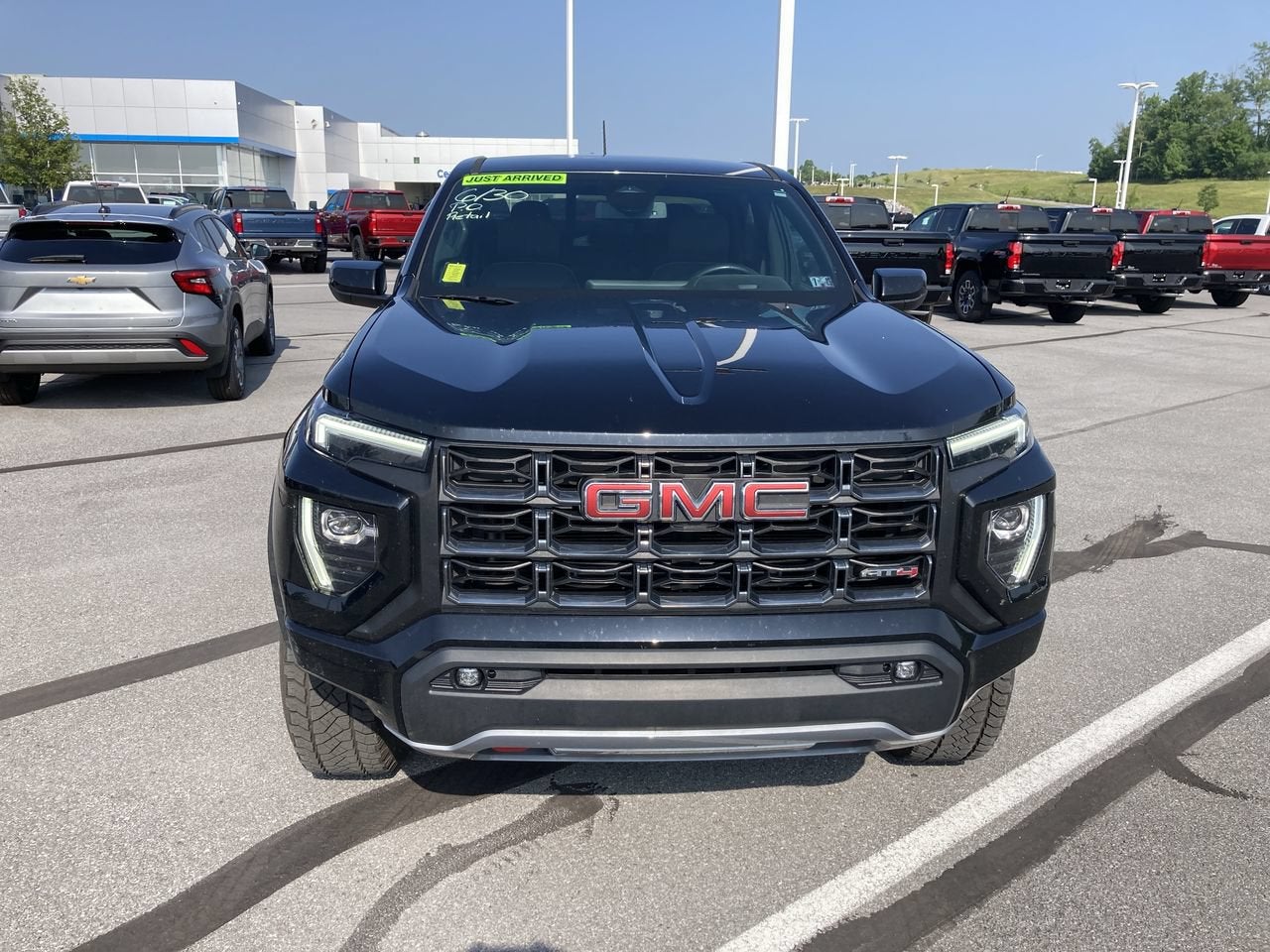 2023 GMC Canyon AT4