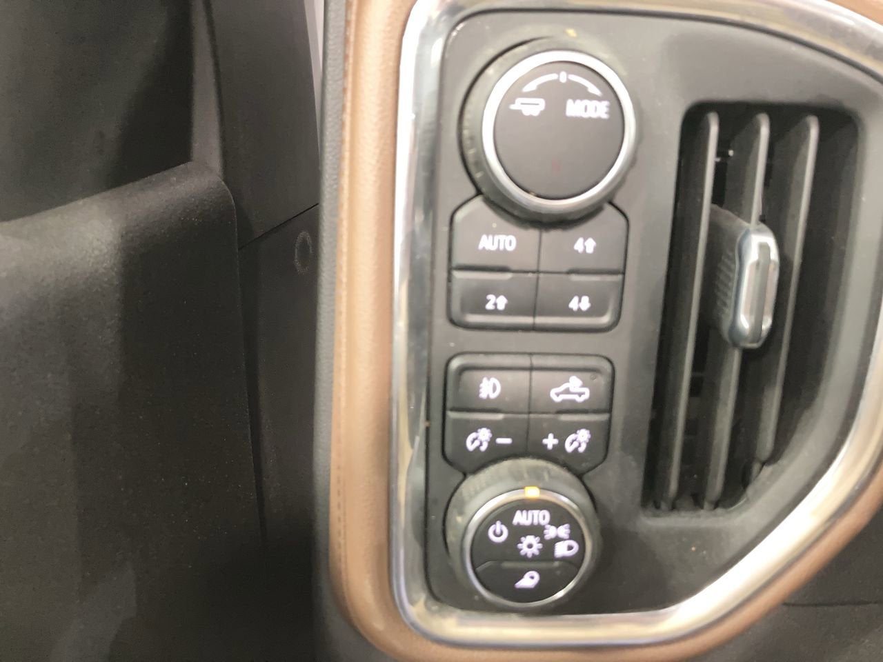 2022 Chevrolet Silverado 3500 HD High Country