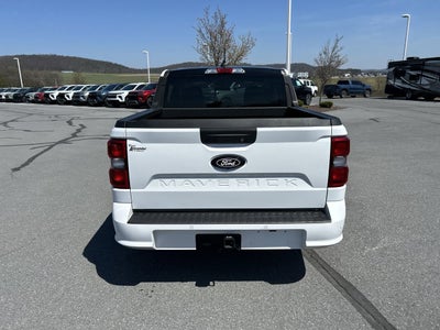2025 Ford Maverick Lobo Standard