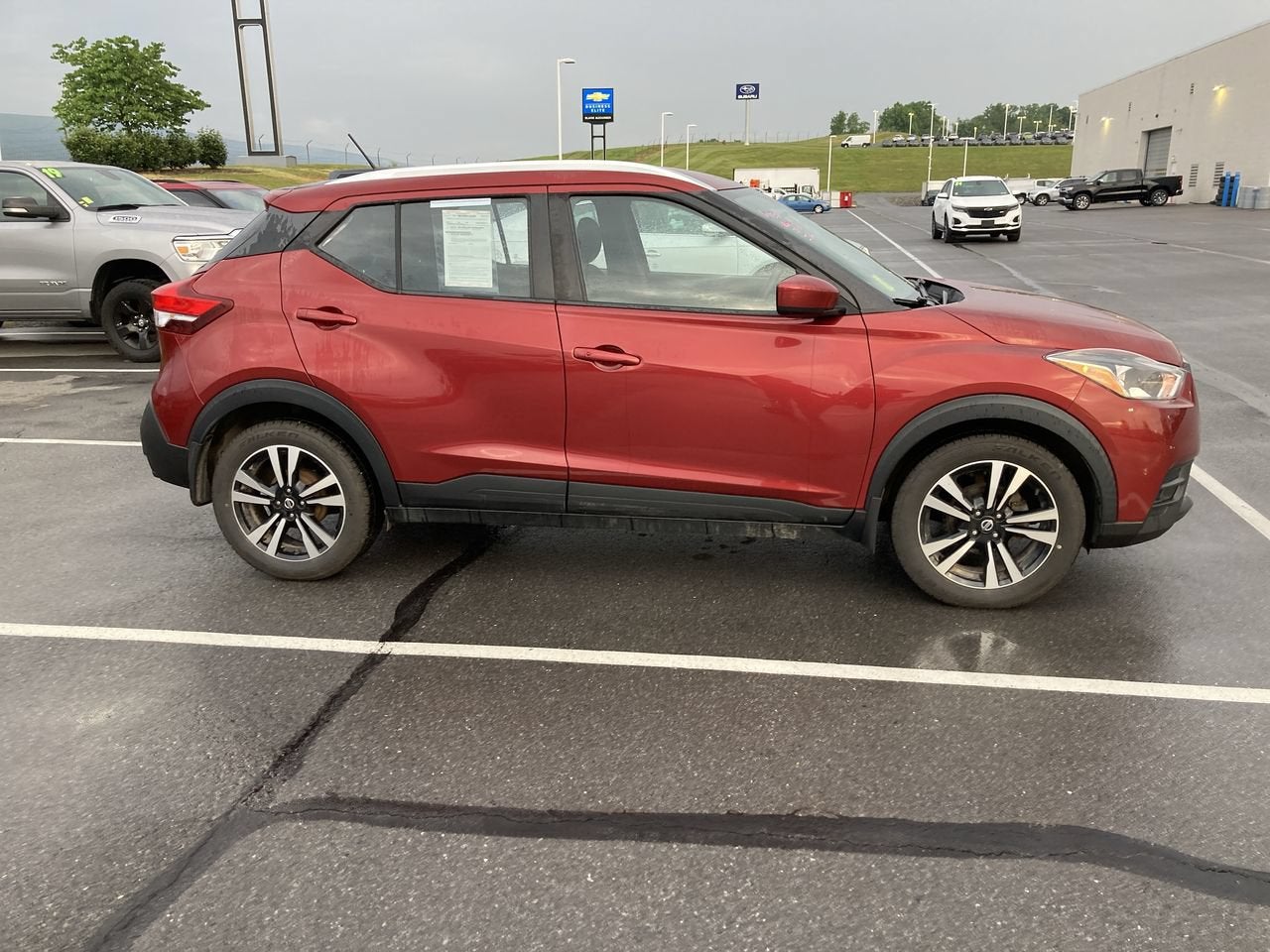 2020 Nissan Kicks SV