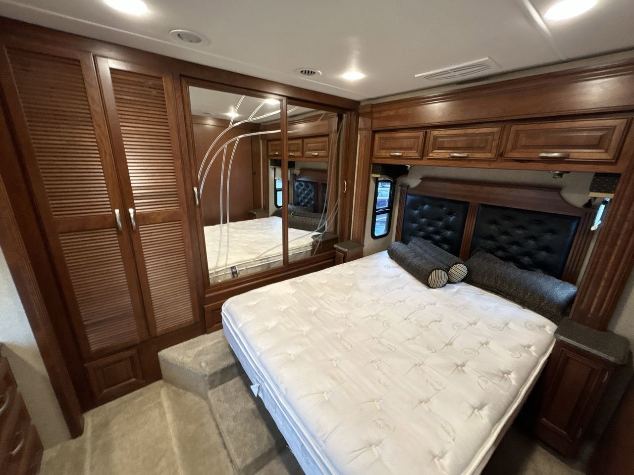 2015 FOREST RIVER BIRSHIER CAMPER