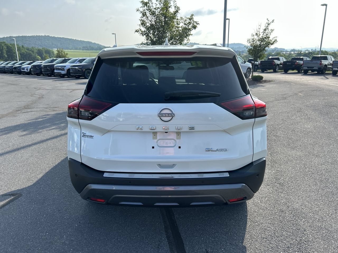 2023 Nissan Rogue SL