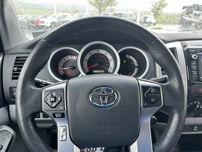 2015 Toyota Tacoma ACC CAB 4WD V6 AT