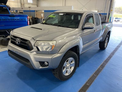 2015 Toyota Tacoma ACC CAB 4WD V6 AT
