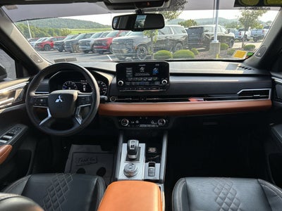 2023 Mitsubishi Outlander SEL