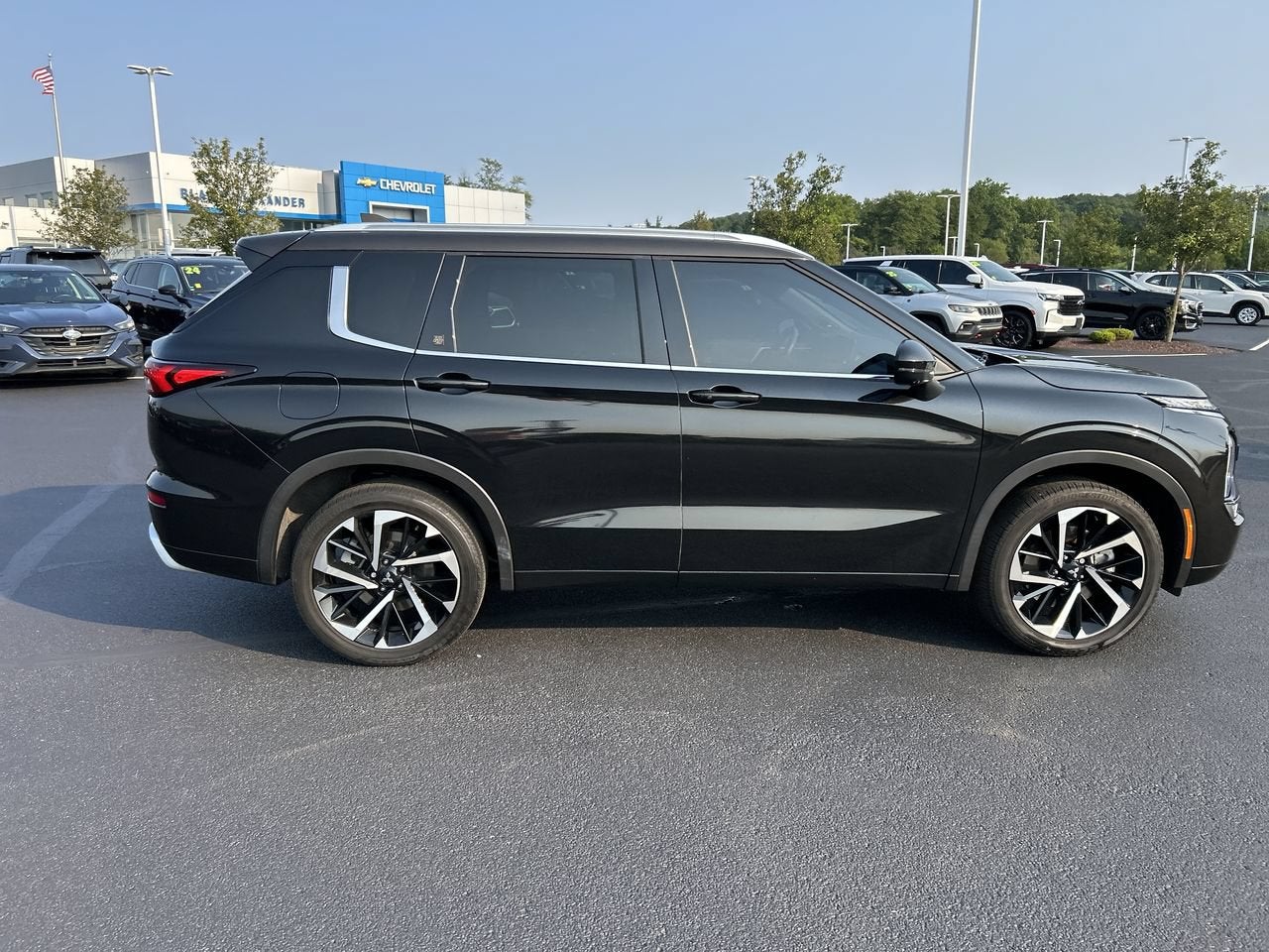 2023 Mitsubishi Outlander SEL