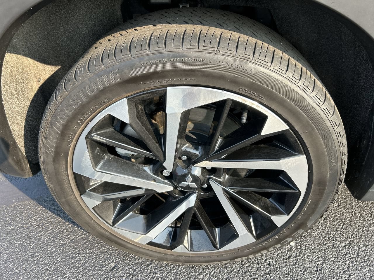 2023 Mitsubishi Outlander SEL