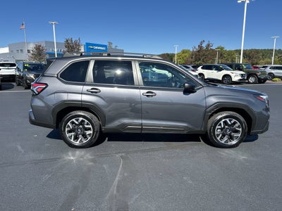 2025 Subaru Forester Premium