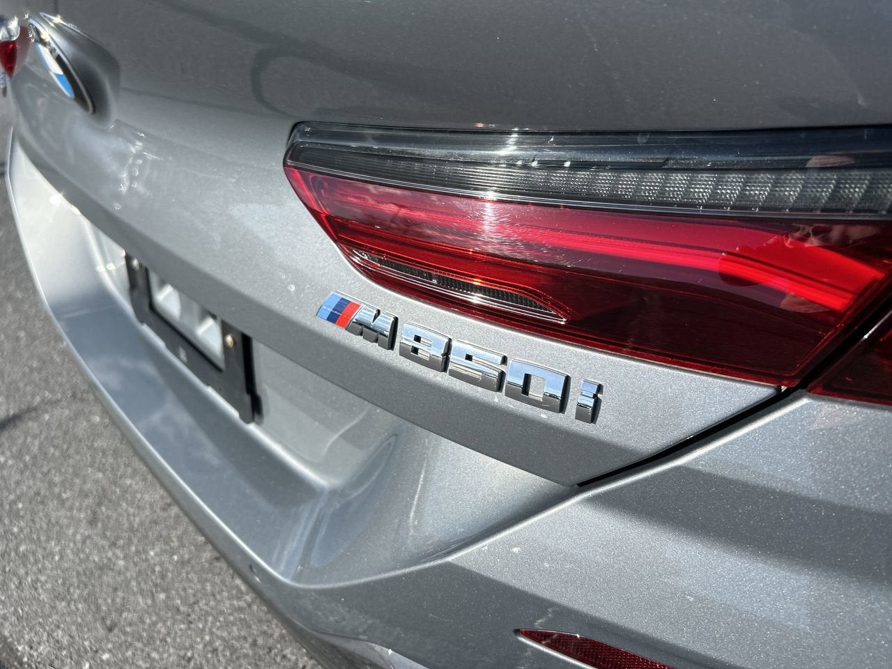 2023 BMW 8 Series M850i