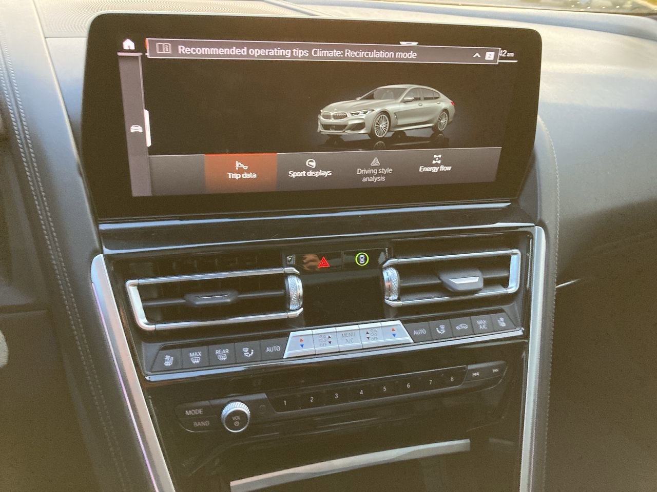 2023 BMW 8 Series M850i