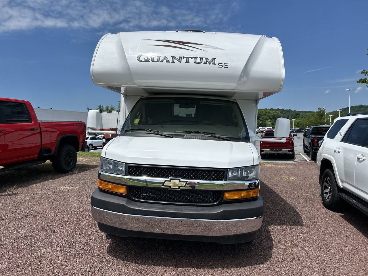 2024 THOR QUANTUM Van 159"