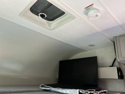 2024 THOR QUANTUM Van 159"