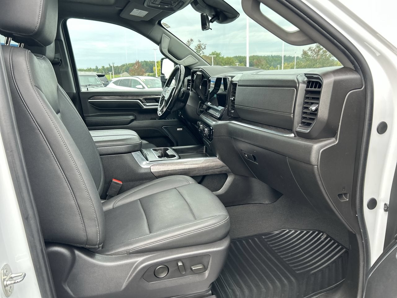 2024 Chevrolet Silverado 3500HD LTZ
