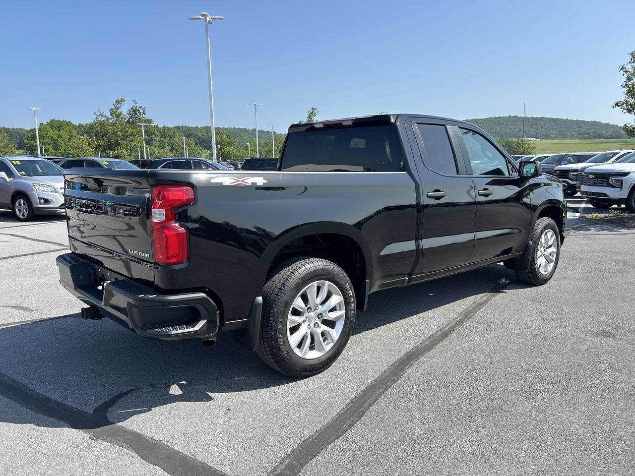 2021 Chevrolet Silverado 1500 Custom