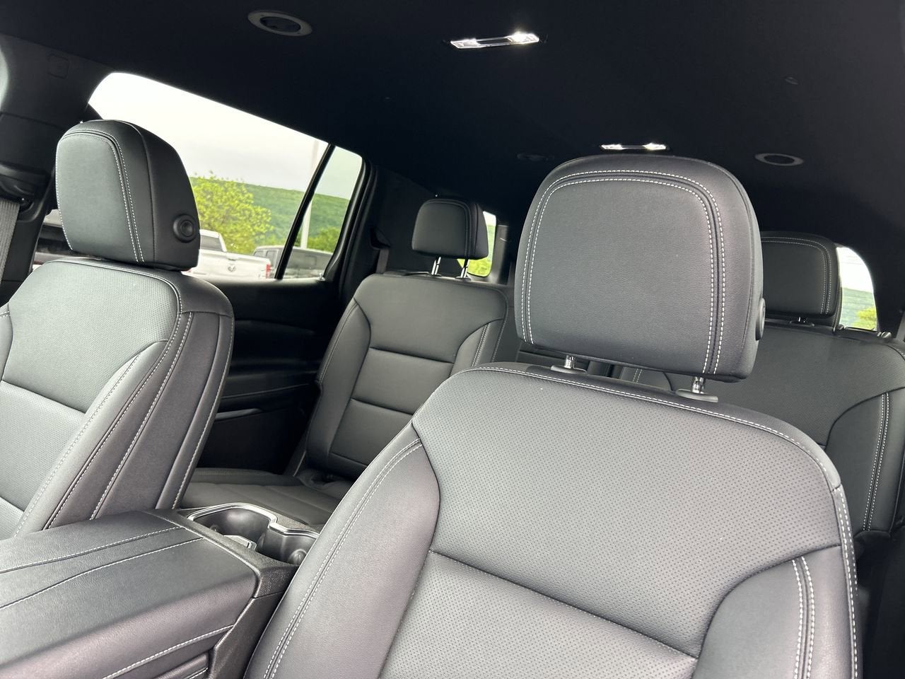 2026 Chevrolet Traverse AWD LT