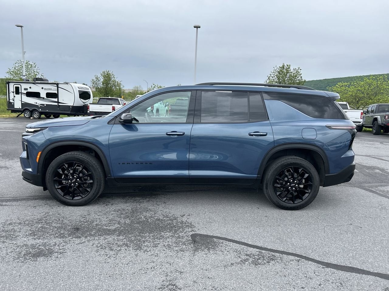 2026 Chevrolet Traverse AWD LT
