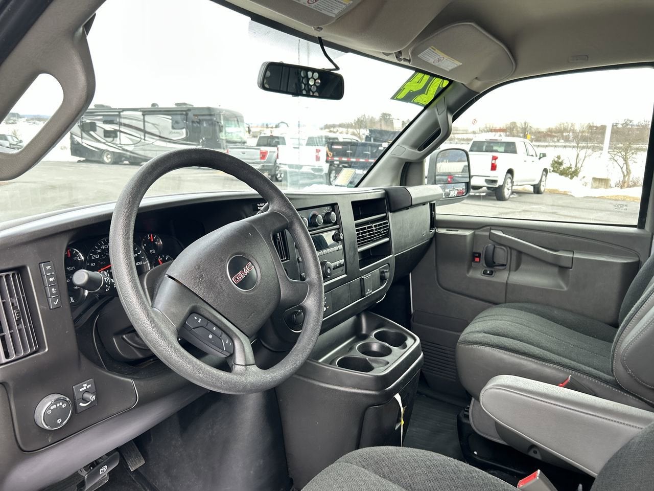 2024 GMC Savana Cargo Van 1WT