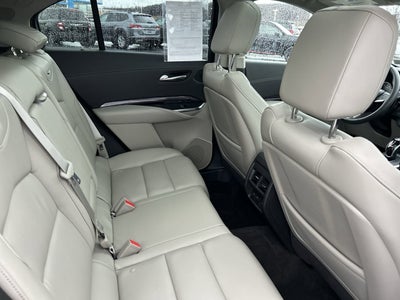 2022 Cadillac XT4 AWD Luxury