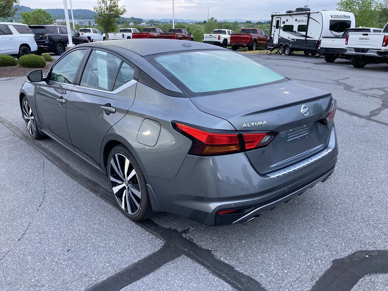 2020 Nissan Altima 2.5 SR