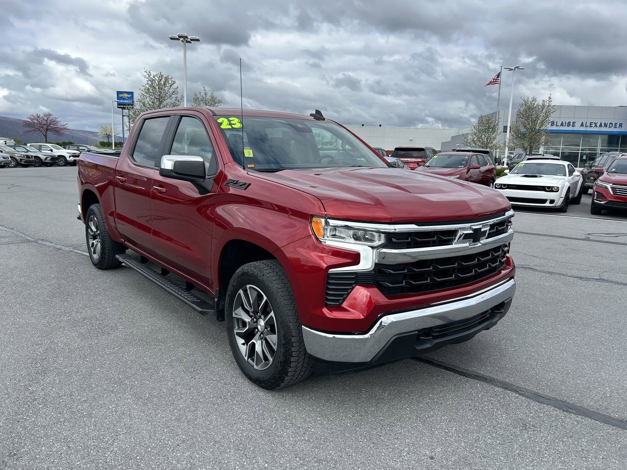 2023 Chevrolet Silverado 1500 LT