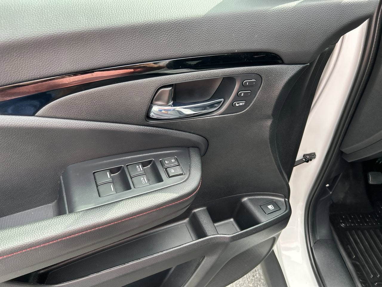 2025 Honda Ridgeline Black Edition