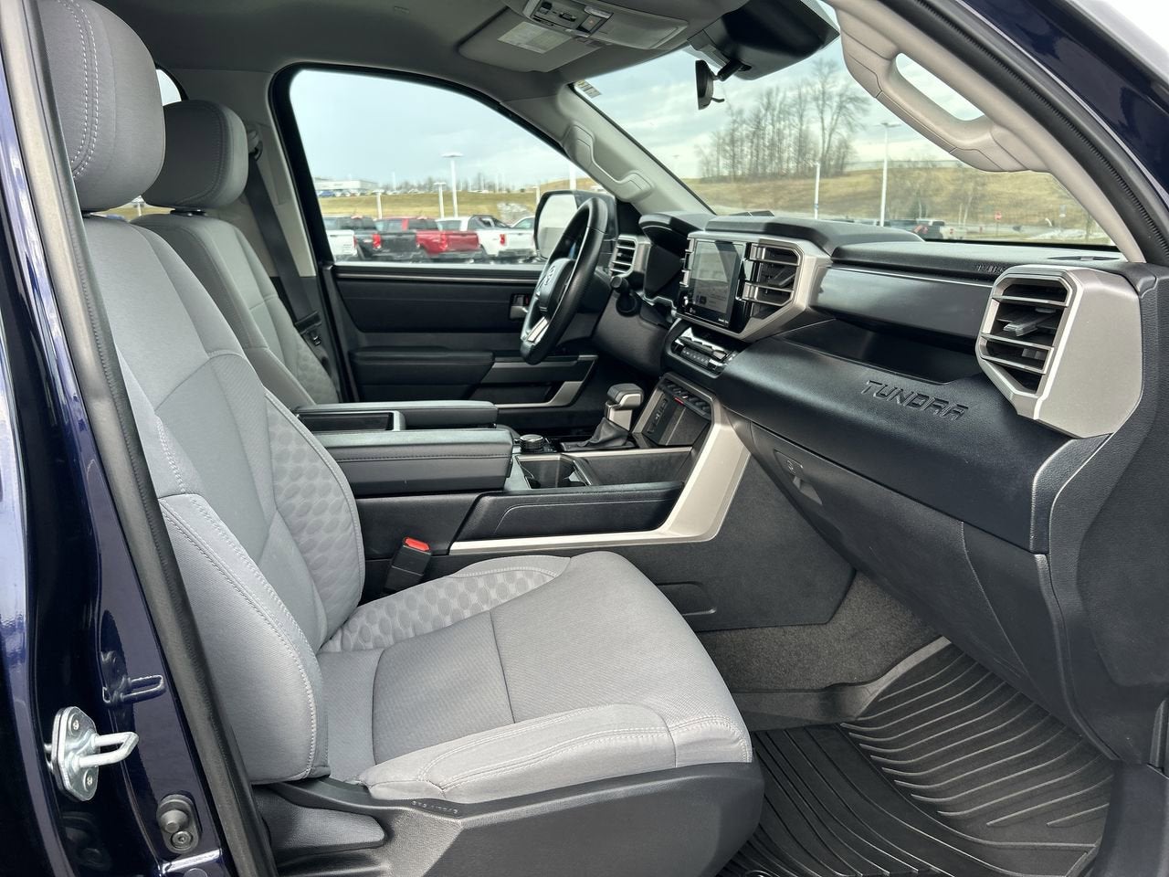 2023 Toyota Tundra 4WD SR5